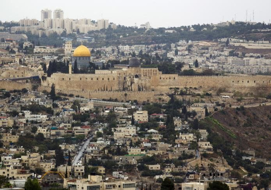 A general view of Jerusalem's old city shows the Dome of the Rock in the compound known to Muslims as Noble Sanctuary and to Jews as Temple Mount, October 25, 2015 Photo By: REUTERS/AMIR COHEN For first time ever, Russia to celebrate independence in Jerusalem