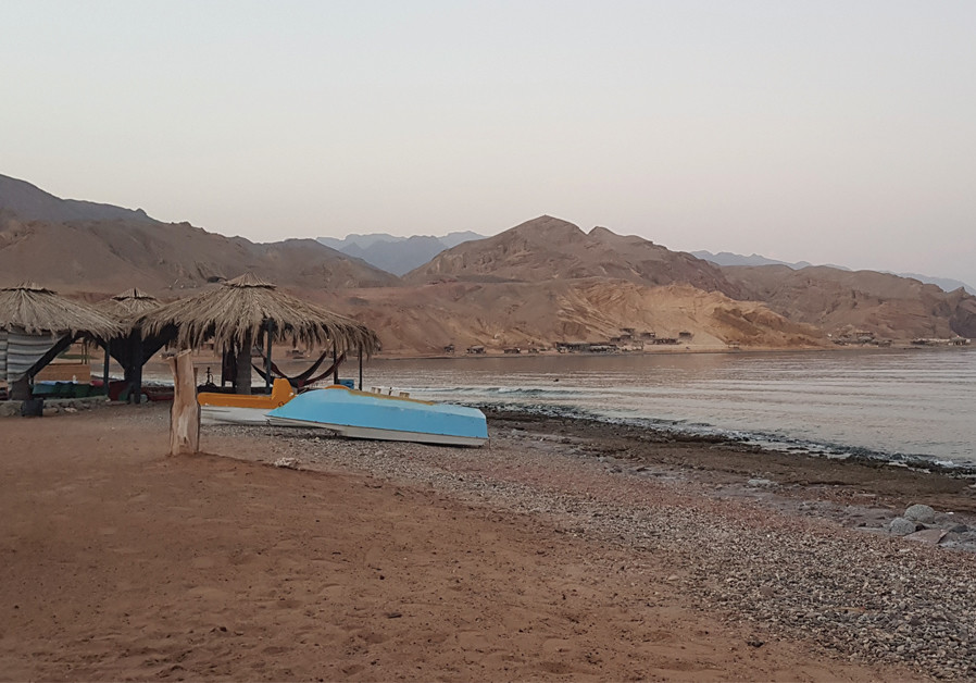 FREEDOM BEACH Camp in Magane Bay is a popular spot for Israelis in Sinai. Photo By: STEVE LINDE Israelis back to vacationing in Sinai: How safe is it really?