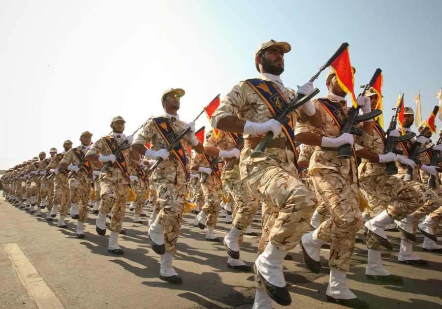 Members of the Iranian Revolutionary Guards march during a parade to commemorate the anniversary of the Iran-Iraq war (1980-88), in Tehran September 22, 2011. Photo By: REUTERS/STRINGER Members of the Iranian Revolutionary Guards march during a parade to commemorate the anniversary of