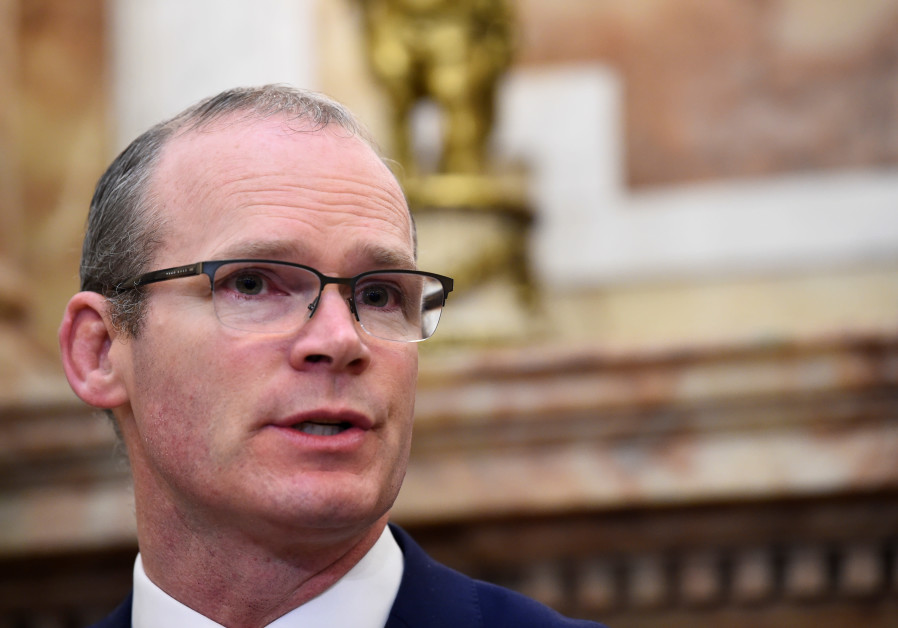 Ireland's Foreign Minister Simon Coveney speaks during a news conference in Dublin, Ireland, April 12, 2018. Photo By: CLODAGH KILCOYNE/REUTERS Ireland's Foreign Minister Simon Coveney speaks during a news conference in Dublin, Ireland