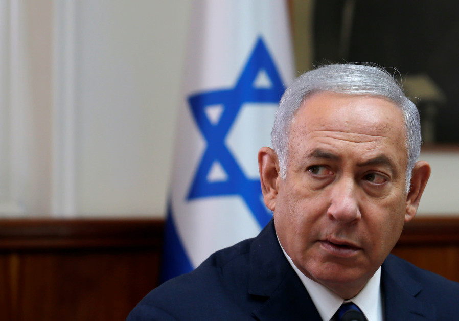 Israeli Prime Minister Benjamin Netanyahu attends the weekly cabinet meeting at the Prime Minister's office in Jerusalem September 5, 2018. Photo By: RONEN ZVULUN/REUTERS benjamin netanyahu