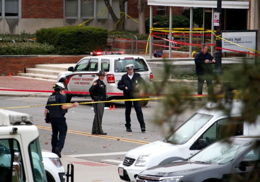Police keep the roads closed around Watts Hall following an attack on the campus of the Ohio State University on November 28, 2016 in Columbus, Ohio Photo By: KIRK IRWIN / GETTY IMAGES NORTH AMERICA / AFP Ohio terror attack