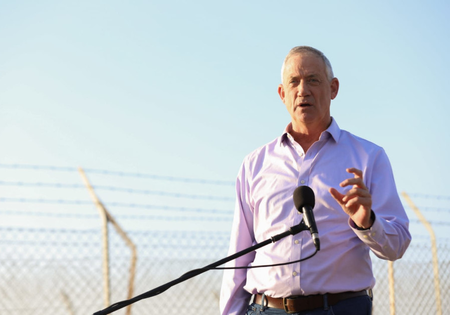 Former IDF chief of staff and Blue and White Party Leader Benny Gantz speaks following the March 14 rocket launches towards central Israel, 2019. Photo By: YANIR COZIN / MAARIV Blue and White Party Leader Benny Gantz speaks following the March 14 rocket launches, 2019.