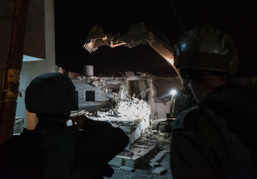 IDF demolition of terrorists' houses, August 9, 2017. Photo By: IDF SPOKESPERSON'S UNIT IDF demolition of terrorists' houses, August 9, 2017.