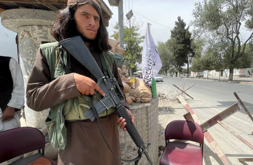 A member of Taliban forces keeps watch at a checkpost in Kabul, Afghanistan August 17, 2021. (credit: REUTERS/STRINGER) A member of Taliban forces keeps watch at a checkpost in Kabul, Afghanistan August 17, 2021. (credit: REUTERS/STRINGER)