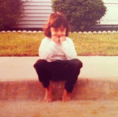 Sadia Heil as a little girl in her old neighborhood. Photo courtesy of the author.