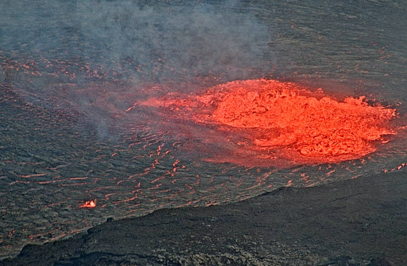 Kilauea volcano erupts in Hawaii (credit: REUTERS) Kilauea volcano erupts in Hawaii (credit: REUTERS)