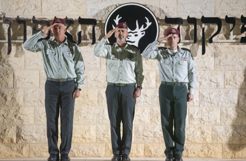 Incoming Northern Command commander Ori Gordin (left), IDF Chief of Staff Aviv Kohavi (center) and outgoing Northern Command commander Amir Baram (credit: IDF SPOKESPERSON'S UNIT) Incoming Northern Command commander Ori Gordin (left), IDF Chief of Staff Aviv Kohavi (center) and outgoing Northern Command commander Amir Baram (credit: IDF SPOKESPERSON'S UNIT)