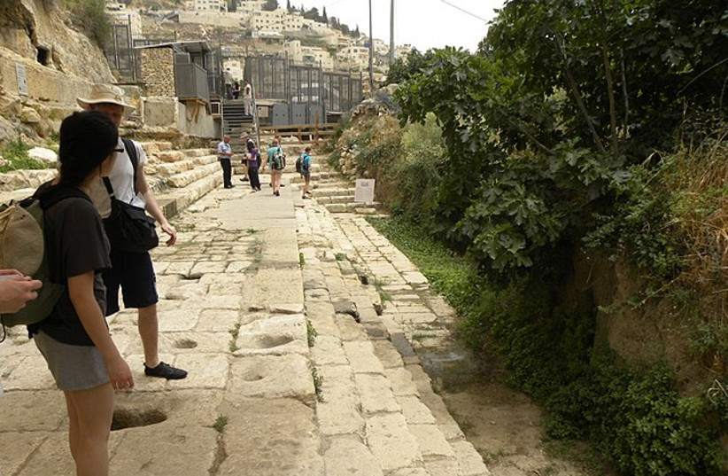 On the Portico of the Pool of Siloam. (credit: Wikimedia Commons) On the Portico of the Pool of Siloam. (credit: Wikimedia Commons)