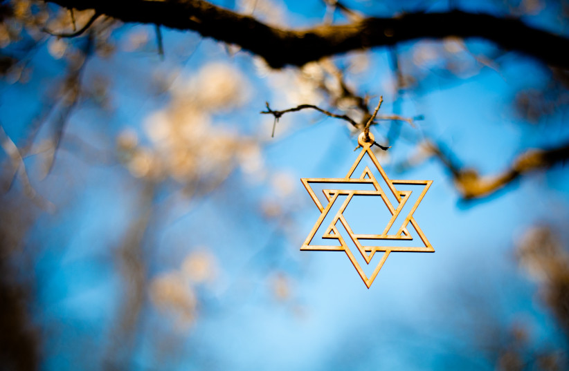 Rosh Hashanah and Yom Kippur act as an anchor for the Jewish people. (credit: David Holifield/Unsplash) Rosh Hashanah and Yom Kippur act as an anchor for the Jewish people. (credit: David Holifield/Unsplash)