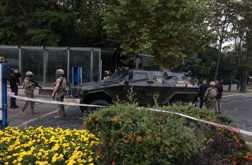 Members of Turkish Police Special Forces secure an area following an explosion near the Interior Ministry in Ankara, Turkey October 1, 2023 (credit: REUTERS/CAGLA GURDOGAN) Members of Turkish Police Special Forces secure an area following an explosion near the Interior Ministry in Ankara, Turkey October 1, 2023 (credit: REUTERS/CAGLA GURDOGAN)