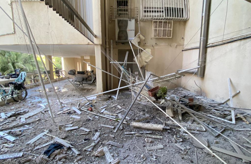 Damage caused by rocket attacks in Israel, October 7, 2023. (credit: AVSHALOM SASSONI/MAARIV) Damage caused by rocket attacks in Israel, October 7, 2023. (credit: AVSHALOM SASSONI/MAARIV)