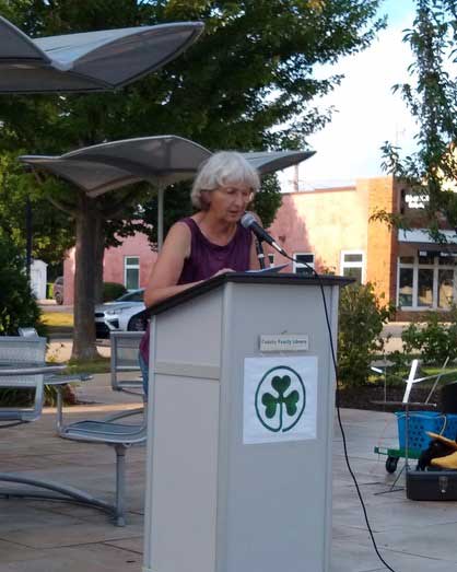 Sue Blaustein reading at an annual poetry event at the Cudahy Library in 2022. (Photo courtesy of Sue Blaustein)